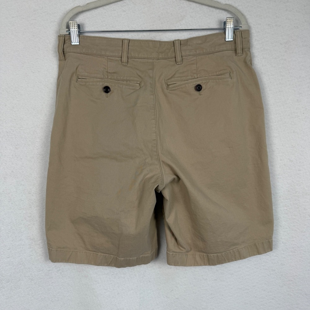 LL Bean Mens 33 Khaki Chino Shorts Standard Fit Tan Stretch Casual Outdoor - Picture 4 of 10
